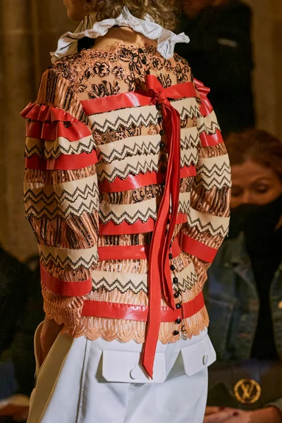 Look 56